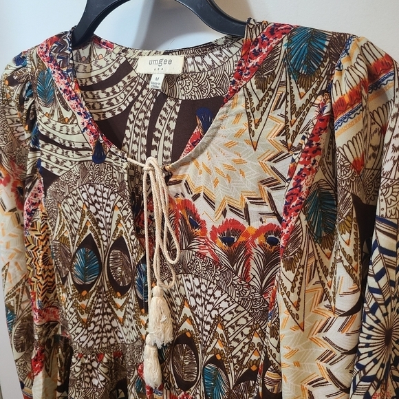 *SOLD* Umgee USA Peasant Dress Medium Womens Brown Cream Feather Tribal - Picture 2 of 7